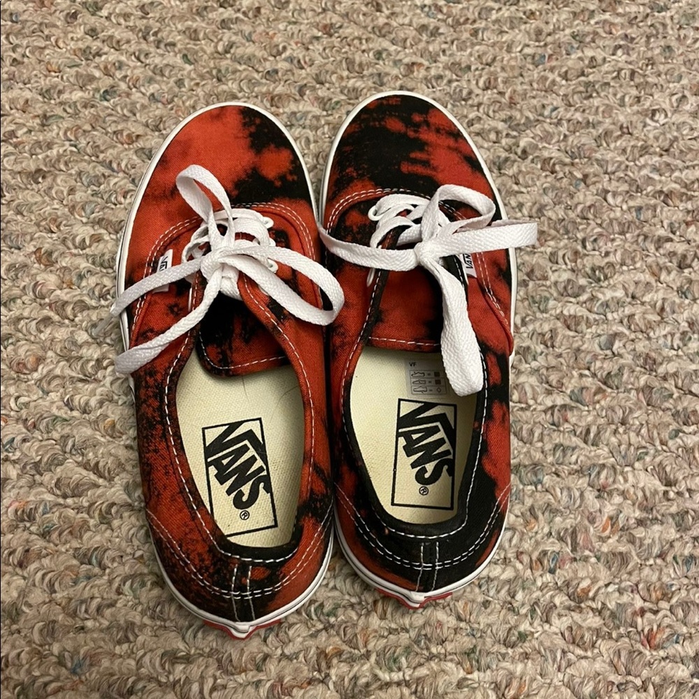 Vans - Picture 2 of 5